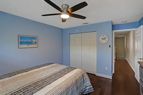 1028 Jeffery Street Boca Raton FL 33487