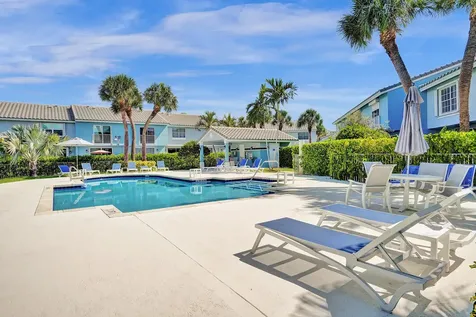 1028 Jeffery Street Boca Raton FL 33487