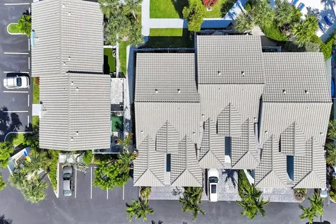 1028 Jeffery Street Boca Raton FL 33487