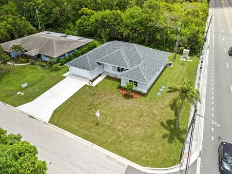 2624 Newport Drive Fort Pierce FL 34982