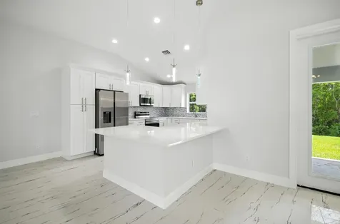 2624 Newport Drive Fort Pierce FL 34982