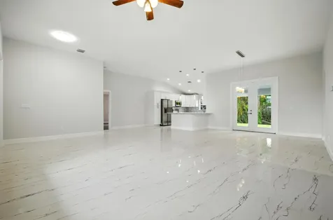 2624 Newport Drive Fort Pierce FL 34982