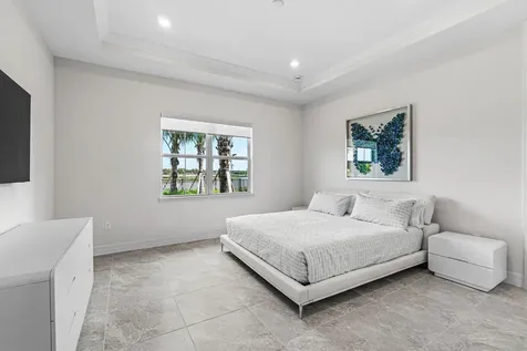 12325 Frontline Lane Palm Beach Gardens FL 33412