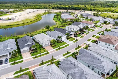 12325 Frontline Lane Palm Beach Gardens FL 33412