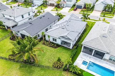 12325 Frontline Lane Palm Beach Gardens FL 33412