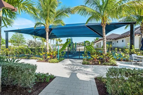 12325 Frontline Lane Palm Beach Gardens FL 33412