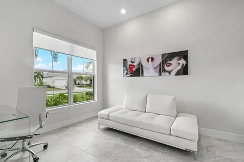 12325 Frontline Lane Palm Beach Gardens FL 33412