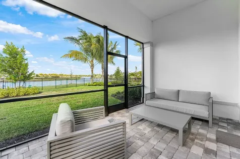 12325 Frontline Lane Palm Beach Gardens FL 33412
