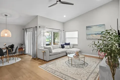 2021 Nw 15th Place Delray Beach FL 33445