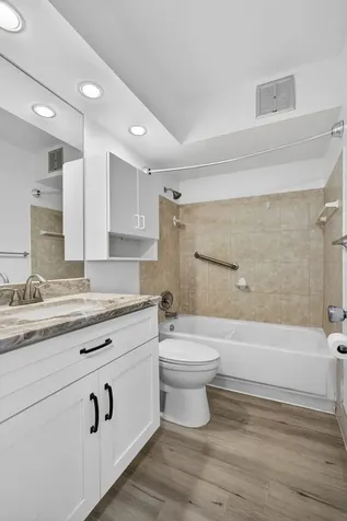 100 Shore Court North Palm Beach FL 33408
