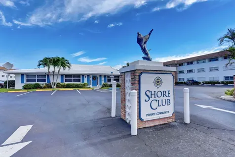 100 Shore Court North Palm Beach FL 33408