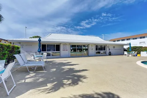 100 Shore Court North Palm Beach FL 33408