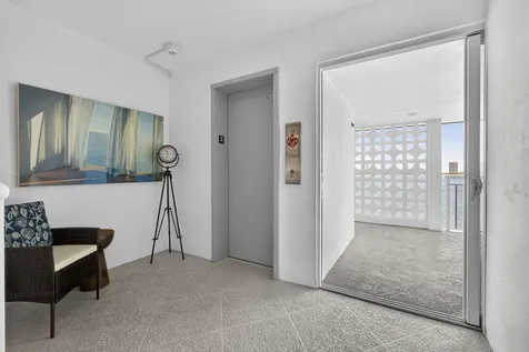 100 Shore 307 Court North Palm Beach FL 33408