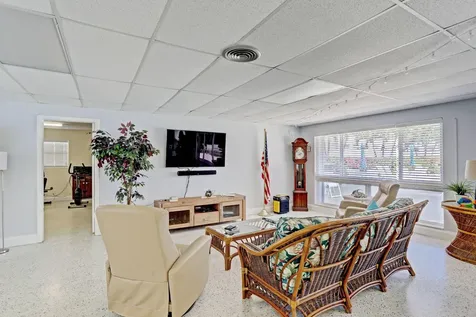 100 Shore 307 Court North Palm Beach FL 33408