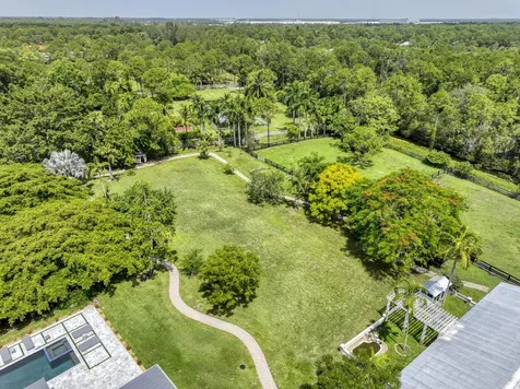13395 Running Water Road Palm Beach Gardens FL 33418