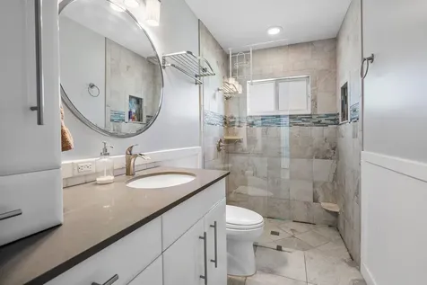 811 Se 31st Street Boca Raton FL 33432