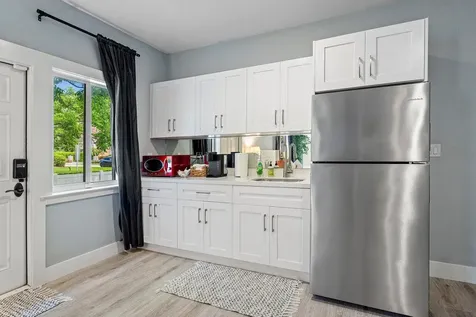 811 Se 31st Street Boca Raton FL 33432