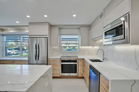 8 Richmond B Deerfield Beach FL 33442