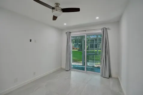 8 Richmond B Deerfield Beach FL 33442