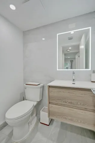 8 Richmond B Deerfield Beach FL 33442