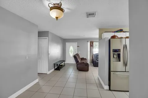 5402 Shannon Drive Fort Pierce FL 34951