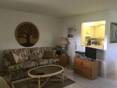 99 Saxony C Delray Beach FL 33446