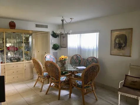 99 Saxony C Delray Beach FL 33446