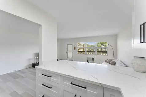 275 Mansfield G Boca Raton FL 33434