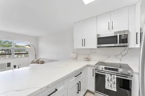 275 Mansfield G Boca Raton FL 33434