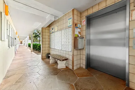 1010 Newcastle A Boca Raton FL 33434