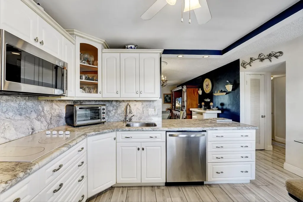 2615 Ne 1st Court Boynton Beach FL 33435