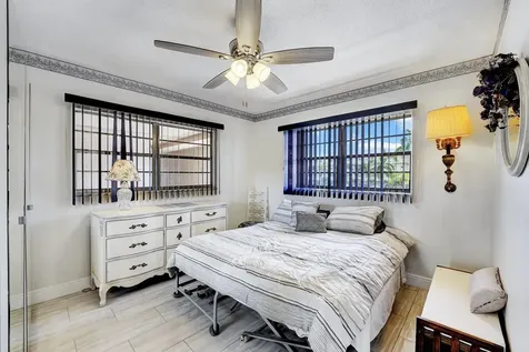 2615 Ne 1st Court Boynton Beach FL 33435