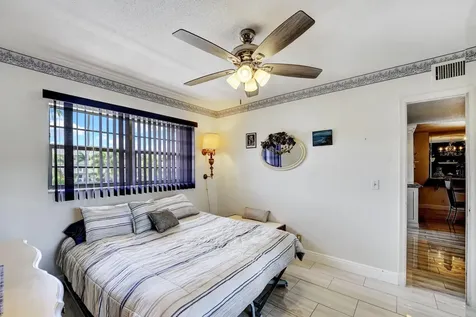 2615 Ne 1st Court Boynton Beach FL 33435