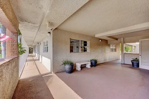 2615 Ne 1st Court Boynton Beach FL 33435