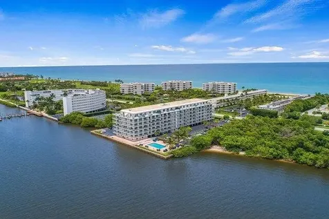 2560 S Ocean Boulevard Palm Beach FL 33480