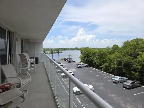 2560 S Ocean Boulevard Palm Beach FL 33480