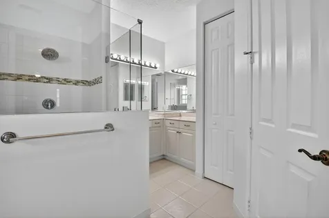 9917 Cobblestone Creek Drive Boynton Beach FL 33472