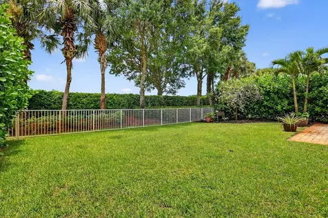 9917 Cobblestone Creek Drive Boynton Beach FL 33472