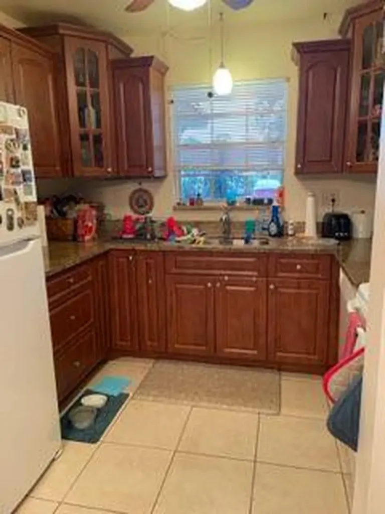 5160 NW 3rd A Street Delray Beach FL 33445