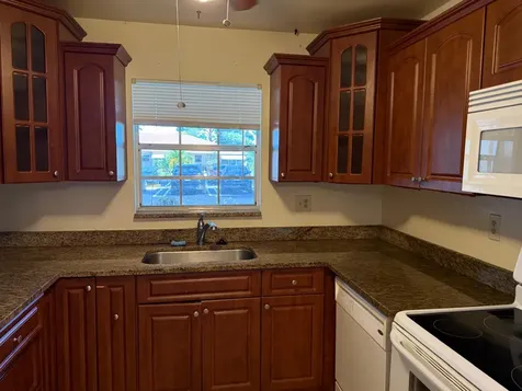 5160 NW 3rd A Street Delray Beach FL 33445