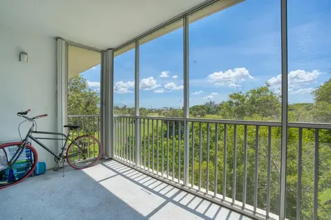 2800 N Palm Aire Drive Pompano Beach FL 33069