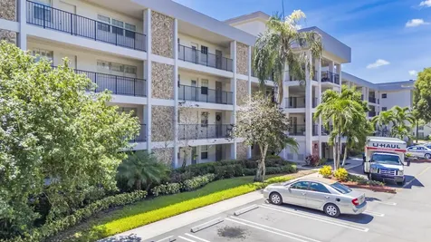 2800 N Palm Aire Drive Pompano Beach FL 33069