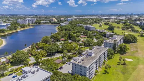 2800 N Palm Aire Drive Pompano Beach FL 33069