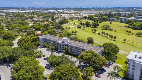 2800 N Palm Aire Drive Pompano Beach FL 33069