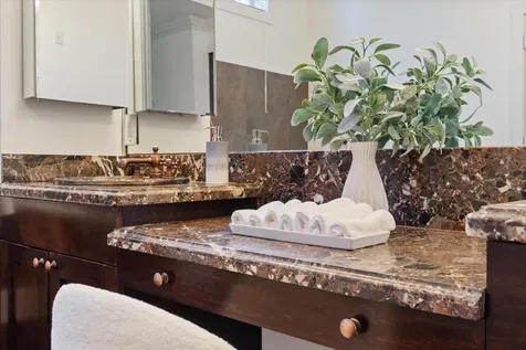 575 Nw 7th Street Boca Raton FL 33432