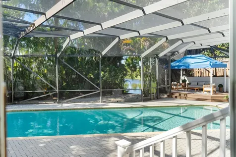 575 Nw 7th Street Boca Raton FL 33432