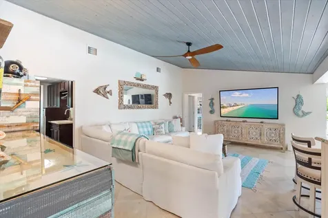830 Ne Boca Bay Colony Drive Boca Raton FL 33487