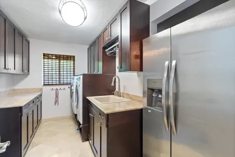 830 Ne Boca Bay Colony Drive Boca Raton FL 33487