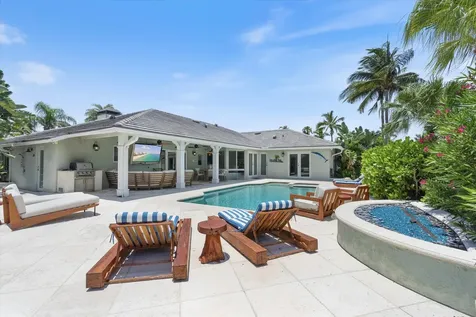 830 Ne Boca Bay Colony Drive Boca Raton FL 33487