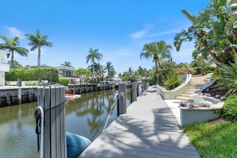 830 Ne Boca Bay Colony Drive Boca Raton FL 33487